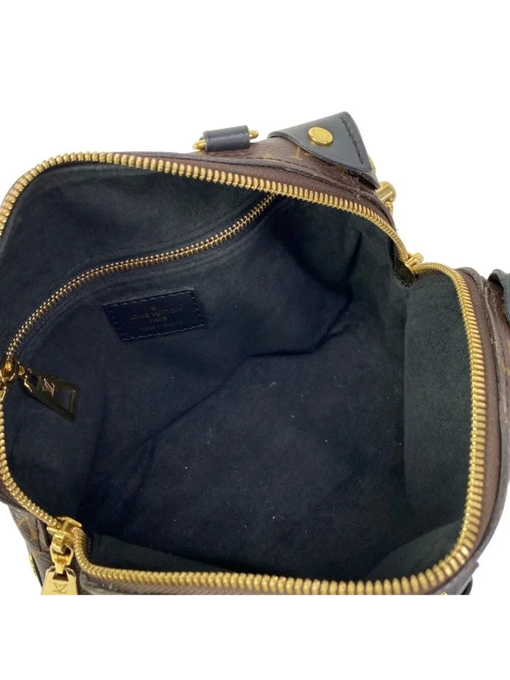 Louis Vuitton Shoulder Bag Monogram Petite Malle Souple Noir